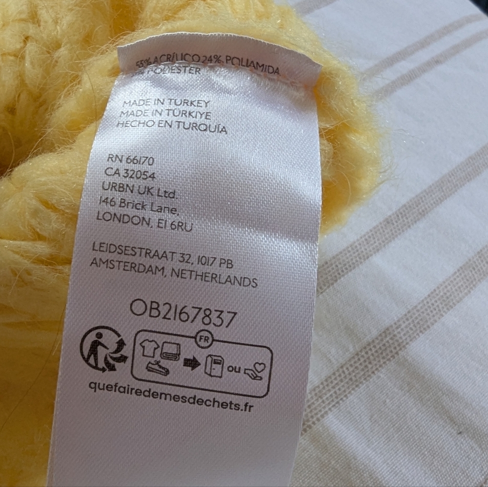 Cozy Yellow Turtleneck Sweater Pilcro by anthropologie Medium - Picture 7 of 10